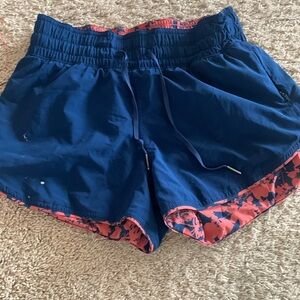 Lululemon reversible shorts size 4.